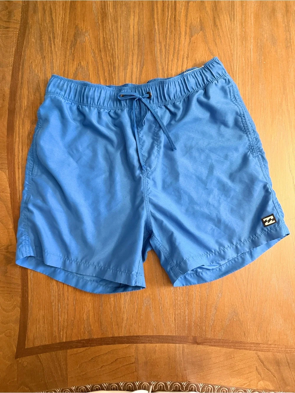 Billabong Men  All Day Layback Swim shorts size small